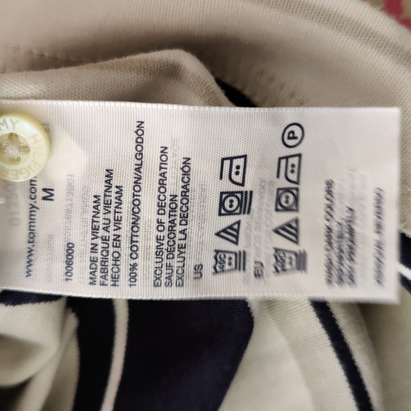 Tommy Hilfiger Tshirt - Picture 4 of 12